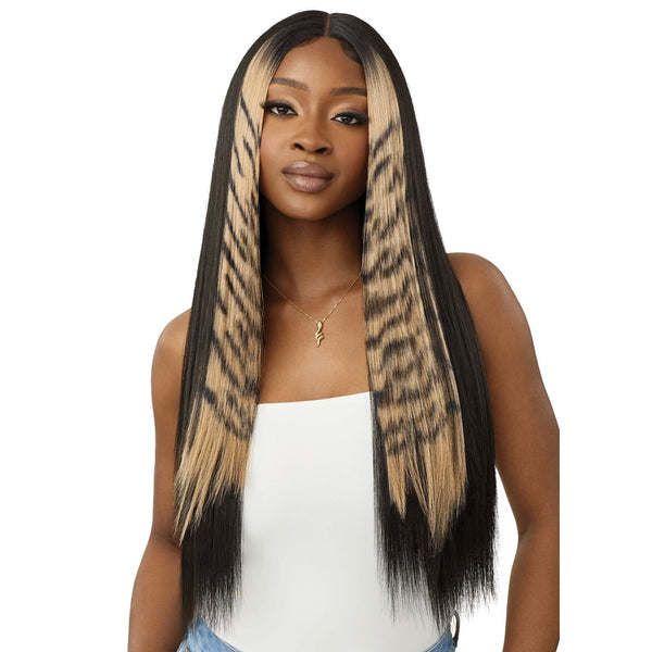 Outre Synthetic Color Bomb Hd Lace Front Wig - Tygra