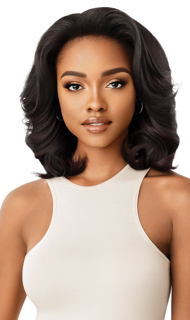 Outre Synthetic Quick Weave Half Wig - Shontay