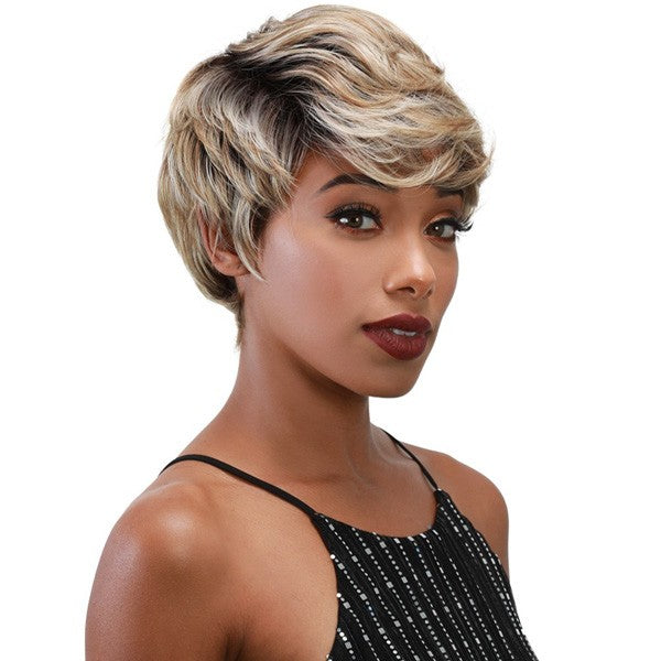 Zury Sis Synthetic Sassy Razor Chic Wig - H Ginger