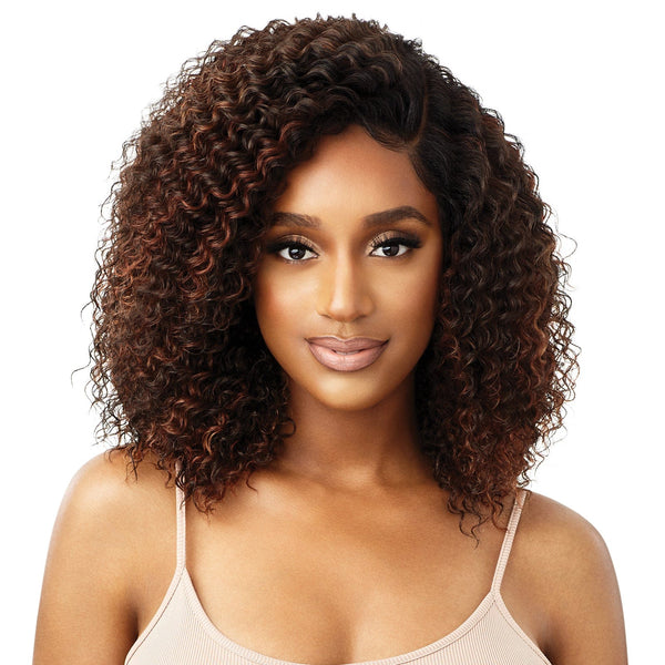 Outre Melted Hairline Synthetic Hd Lace Front Wig - Ceidy