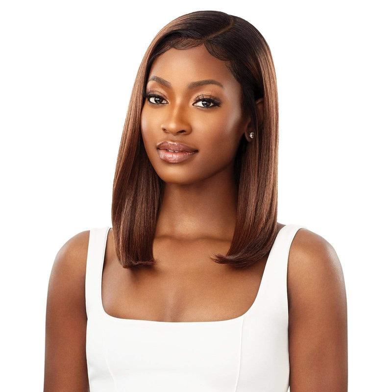 Outre Sleek Lay Part Synthetic Lace Front Wig - Daisha