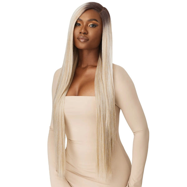 Outre Synthetic Sleek Lay Part Hd Transparent Lace Front Wig - Korai