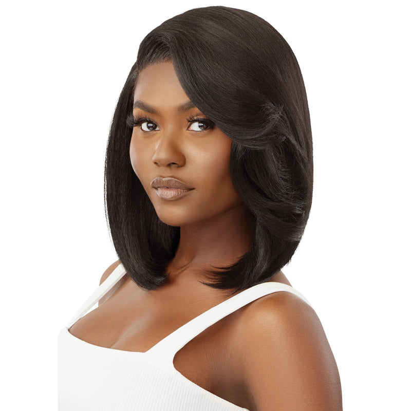 Outre Synthetic Sleek Lay Part Hd Transparent Lace Front Wig - Rudy