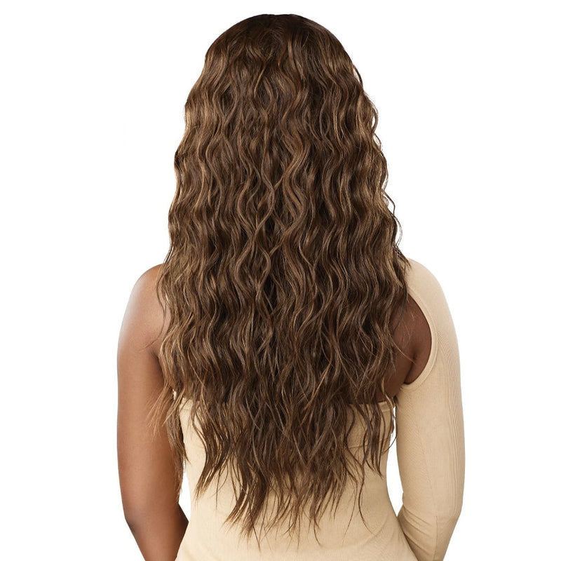 Outre Hd Melted Hairline Lace Front Wig - Shakira