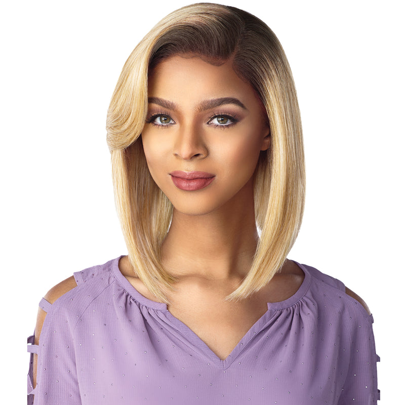 Sensationnel Synthetic Cloud 9 13x6 Swiss Lace Front Wig - Chrissy